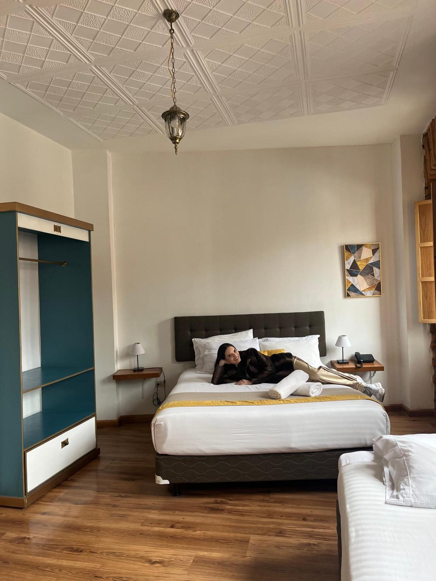 San Rocke House Hotel Cuenca Exteriör bild